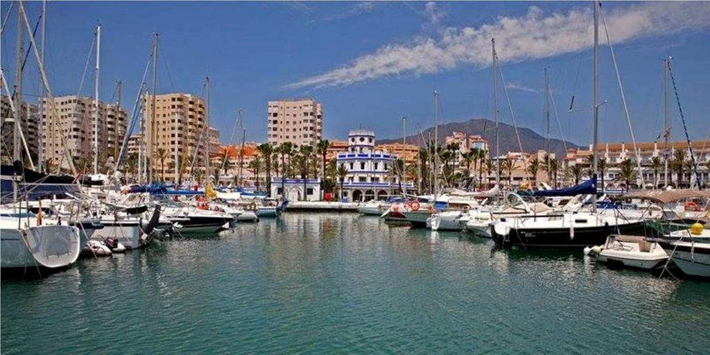 Апартаменты Estepona Marina Экстерьер фото